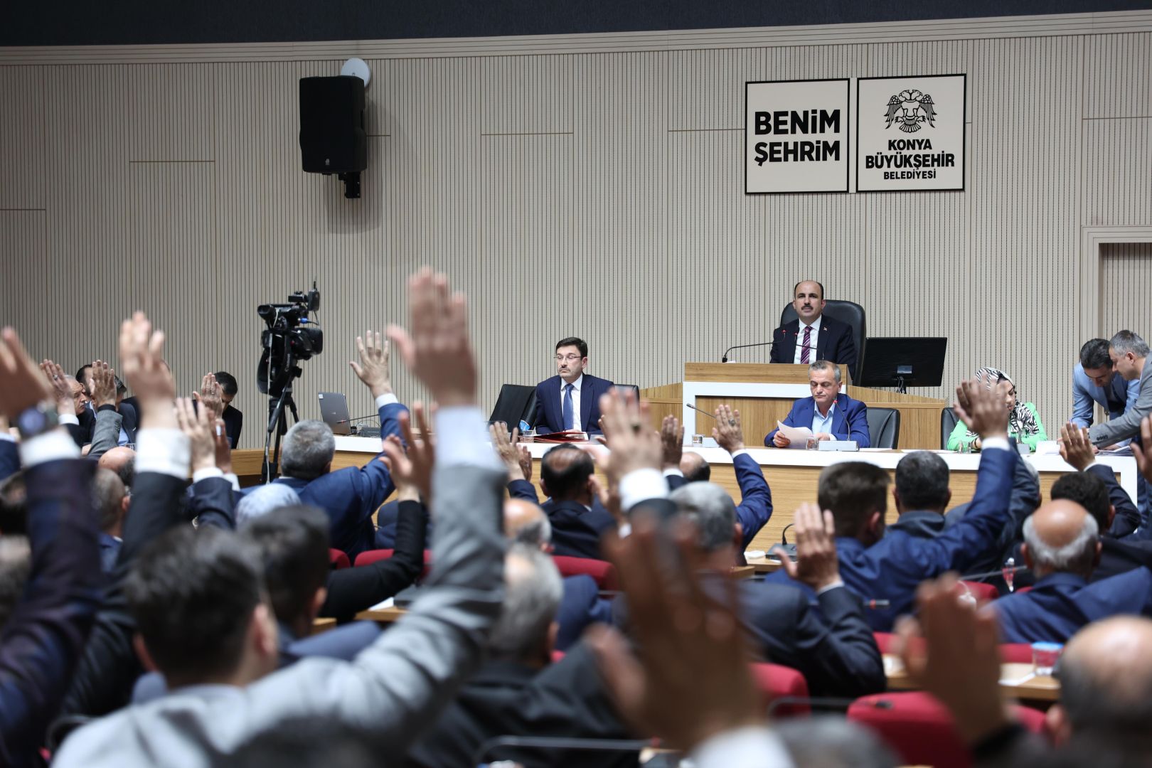 Konya Büyükşehir Meclisi’nin Yeni Dönem İlk Toplantısı Başkan Altay Başkanlığında Yapıldı