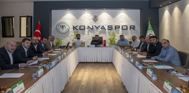 Konyaspor'un yeni yönetiminde görev dağılımı yapıldı