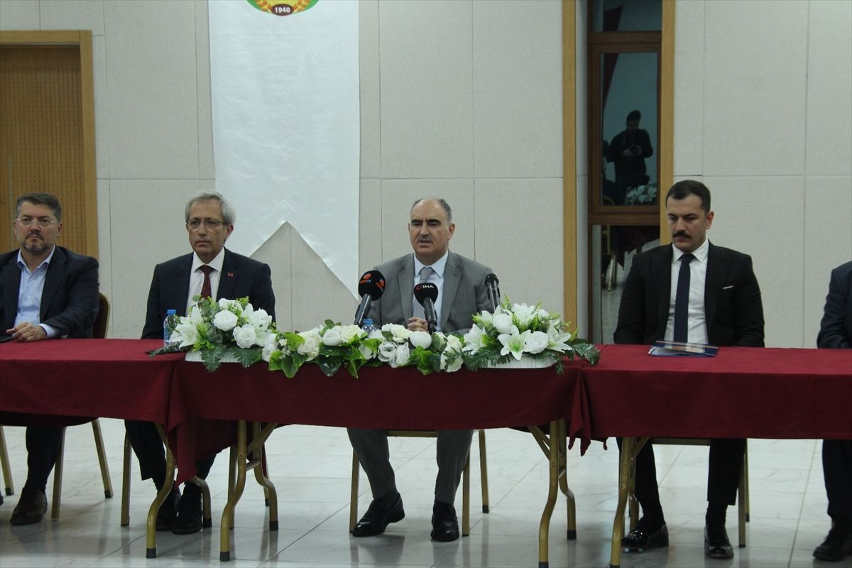 Konya Valisi Özkan, Sarayönü OSB'yle ilgili açıklamalarda bulundu