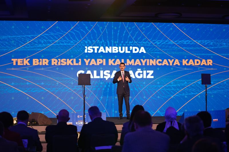 Murat Kurum İstanbul projelerini duyurdu: Trafik, raylı sistem, taksi sorunu, emekliye ve öğrencilere avantajlar!