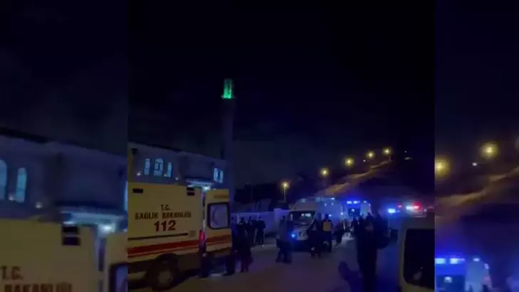 Ankara'da, camide doğal gaz sızıntısı; 16 kişi hastaneye kaldırıldı
