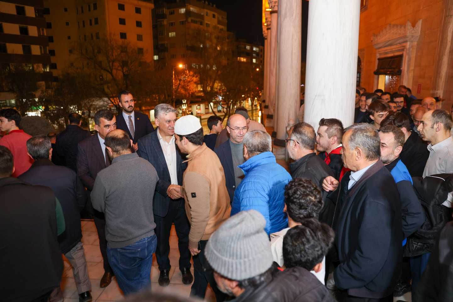 Selçuklu’da Kadir Gecesi Coşkusu