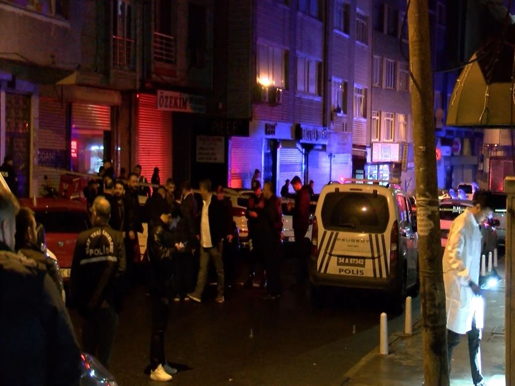 Eğlence mekanına el bombalı saldırı: 3'ü ağır 7 yaralı