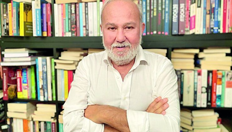 Özkan Saçkan günün kitaplarını yorumladı