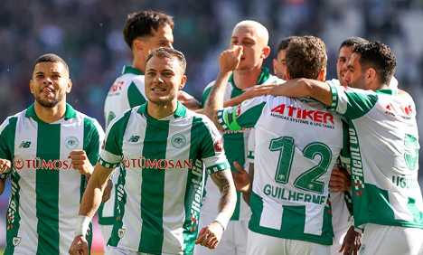 Konyaspor taraftarına kötü haber: Golcüsüne talip var!