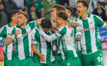 Konyaspor’da bir futbolcu ile daha yollar ayrıldı!