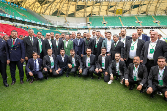 Konyaspor’un yeni yönetimi kısa sürede büyük iş yaptı! 