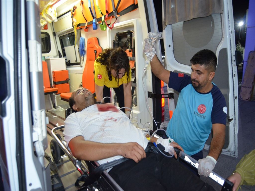 Aksaray'da özbekistan uyruklu çocuk ablasının sevgilisini bıçakla yaraladı