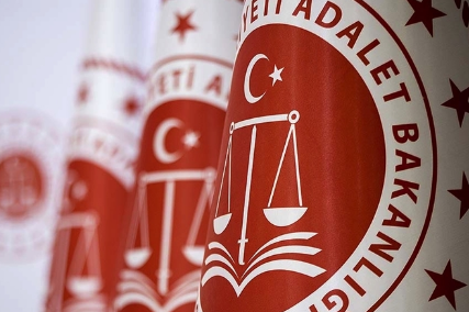 İş arayanlara büyük fırsat... Adalet Bakanlığı 3.500 personel alımı yapacak! Lise mezunu olmak yeterli: Tıkla başvur!