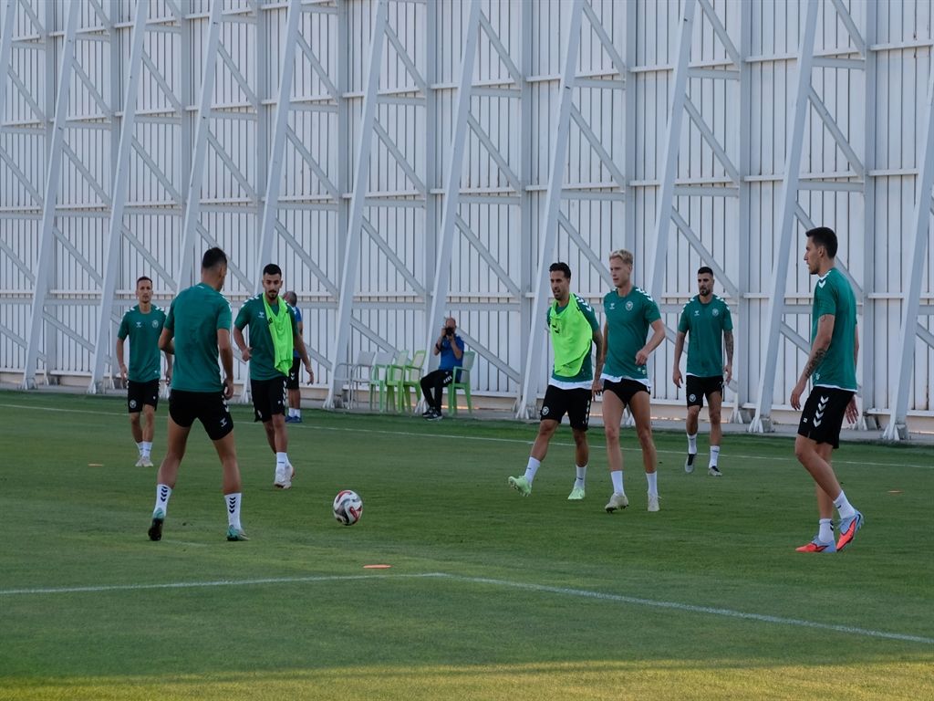 Konyaspor, Eyüpspor maçı hazırlıklarını sürdürüyor