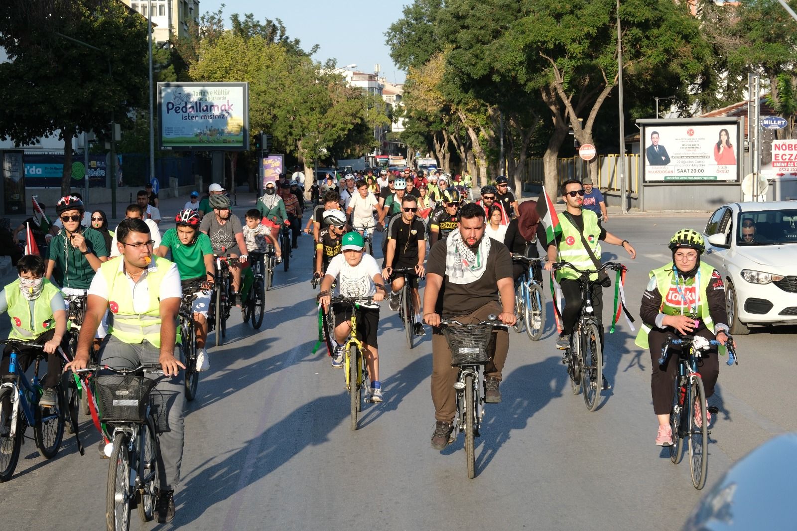 Kudüs Çalışma Grubu’ndan “Gazze İçin Durma, Açlık İçin Pedalla” Eylemi