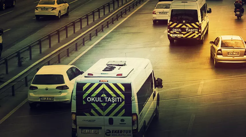 Okul servislerinde yeni dönem: 2025 ücret tarifesini artık il il belediyeler belirleyecek