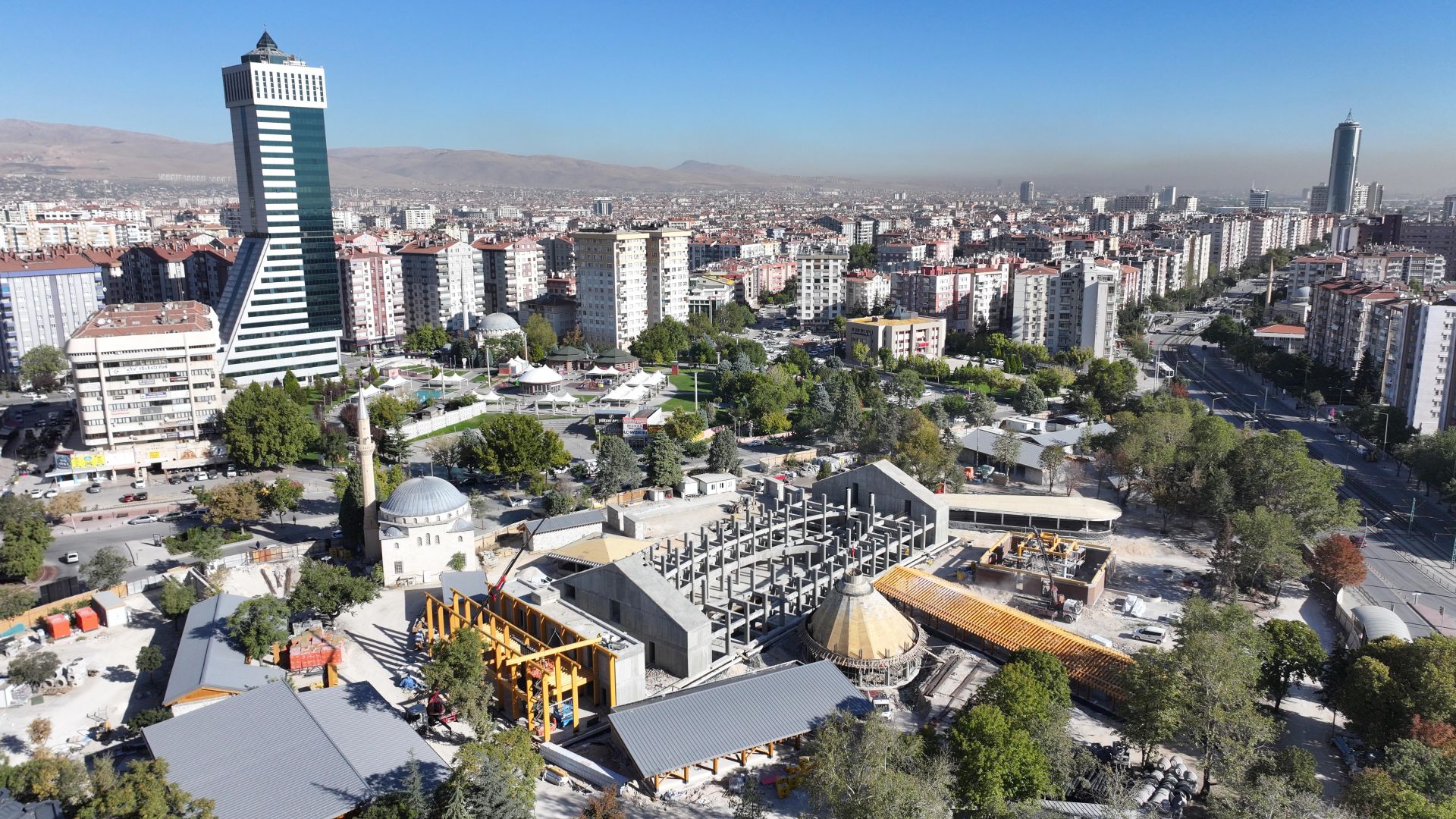 Başkan Altay: “Yüzde 60’ı Tamamlanan Şehir Kütüphanemiz Bir Kültür ve Eğitim Yuvası Olacak”