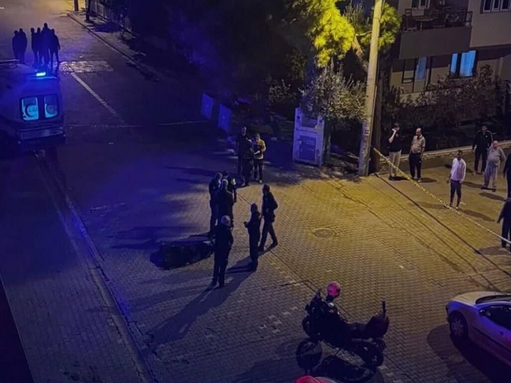 Araç gasbetti, 2 kişiyi öldürüp, 2'si polis 7 kişiyi yaraladı; çatışmada etkisiz hale getirildi
