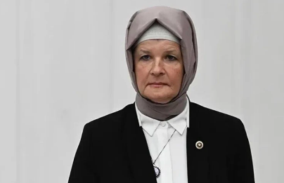 Konyalı vekil İskoçya’dan seslendi: “Siyasetteki gücünü bir kez daha dünyaya anlattık”