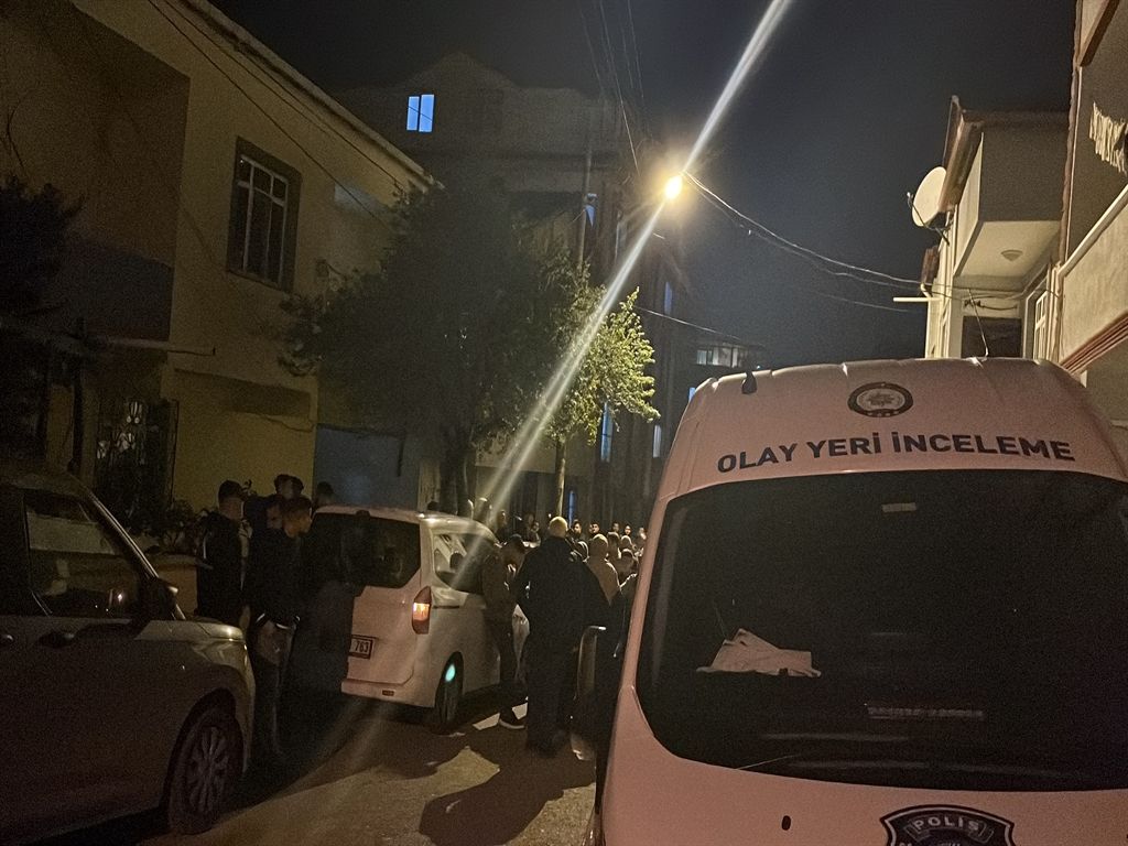 Korkunç olay! Tartışmada kızını vuran baba aynı silahla intihar etti