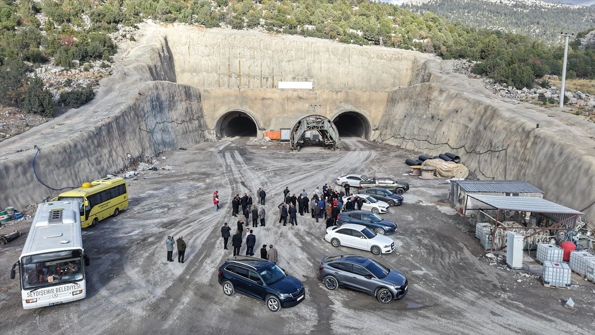 Seydişehir'deki Alacabel Tüneli'nde incelemelerde bulunuldu