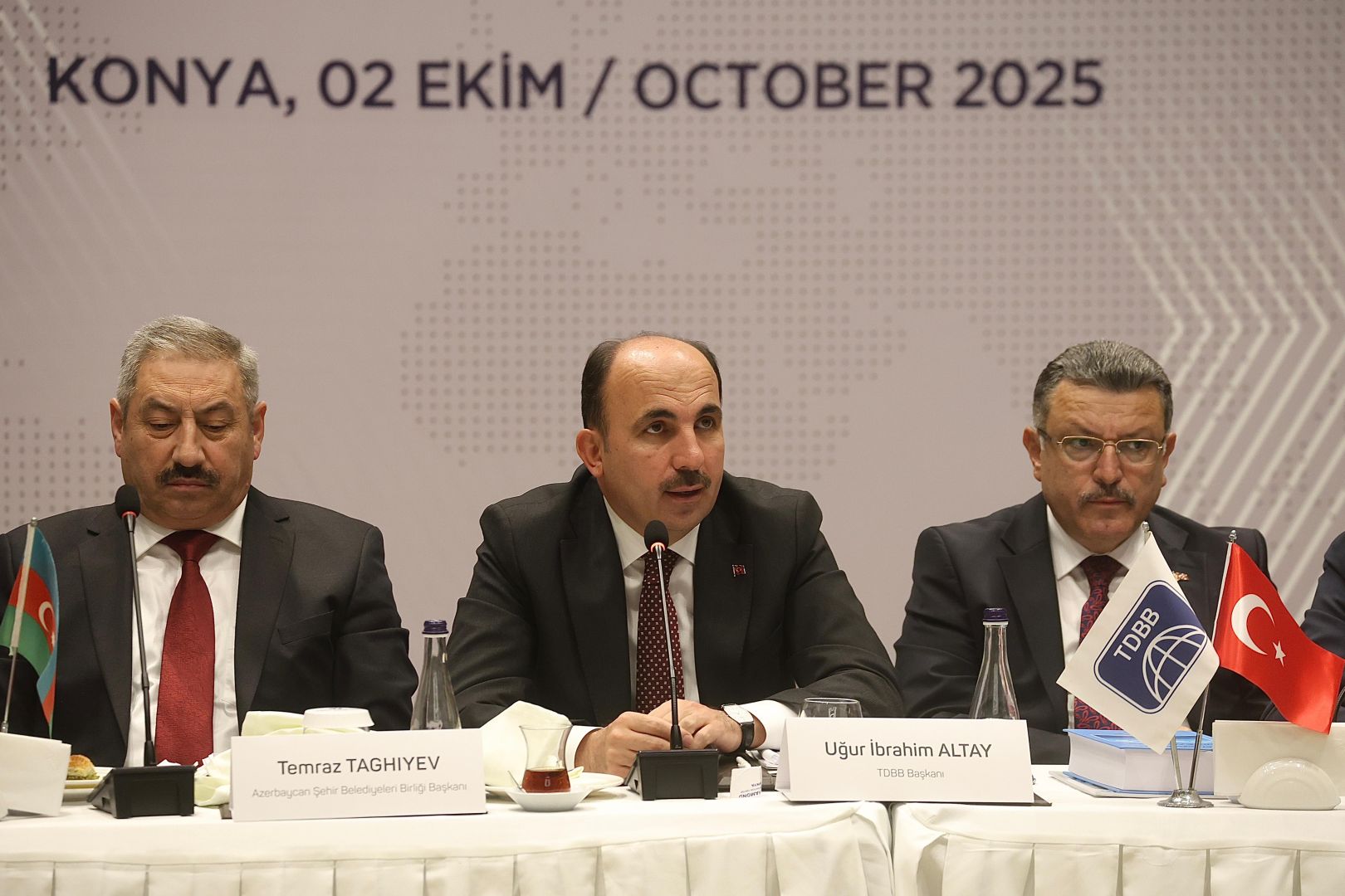 TDBB Başkanı Altay: ”İsrail’in Durdurulması Sadece Güçlü Ülkeler İçin Değil, Artık Dünya İnsanlığı İçin Bir Zarurettir”
