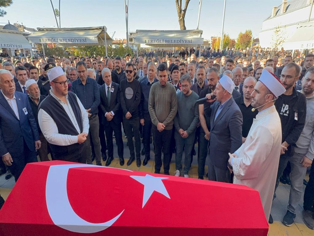Tuğgeneral Selami Akşit, memleketi  Konya'da  son yolculuğuna uğurlandı
