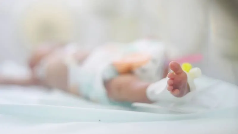 Konya'da Yenidoğan bebeği çöp konteynerinin yanına bırakmışlardı: 3 kişiye 21'er yıla kadar hapis istemi