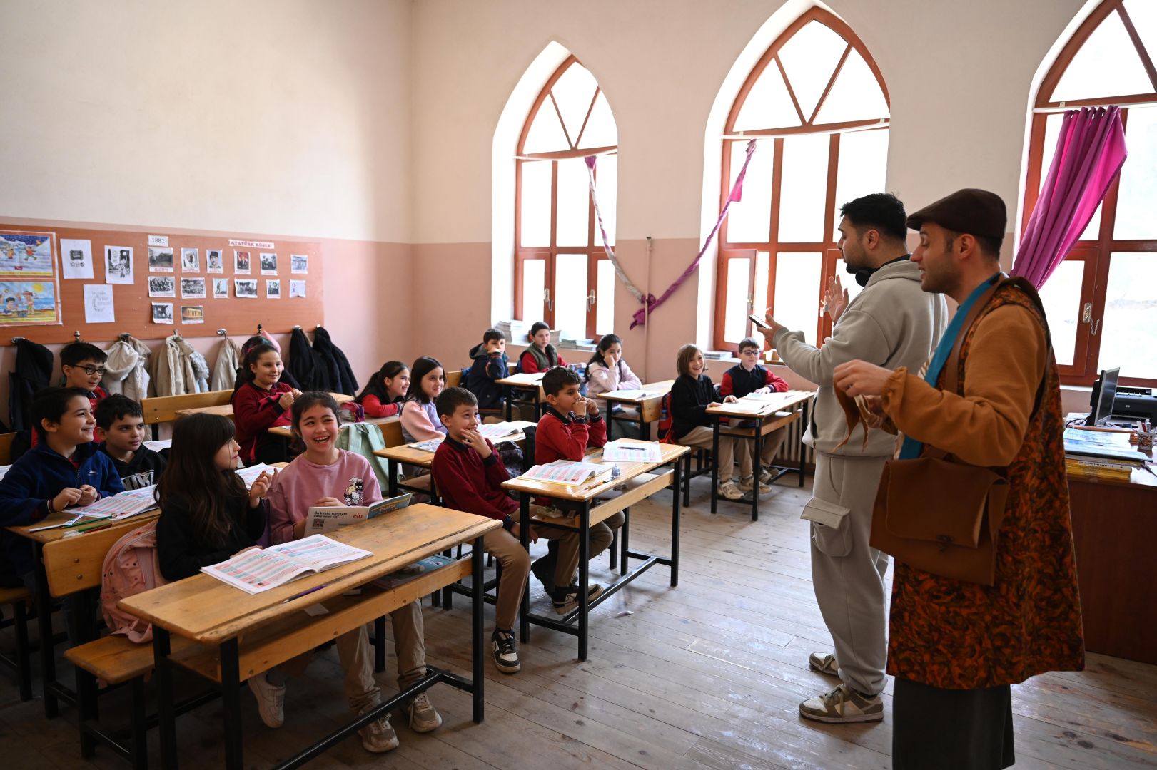 Başkan Altay: “31 İlçede 165 Bin Öğrencimize Tasarruf ve Milli Teknoloji Hamlesi Bilinci Kazandırıyoruz”