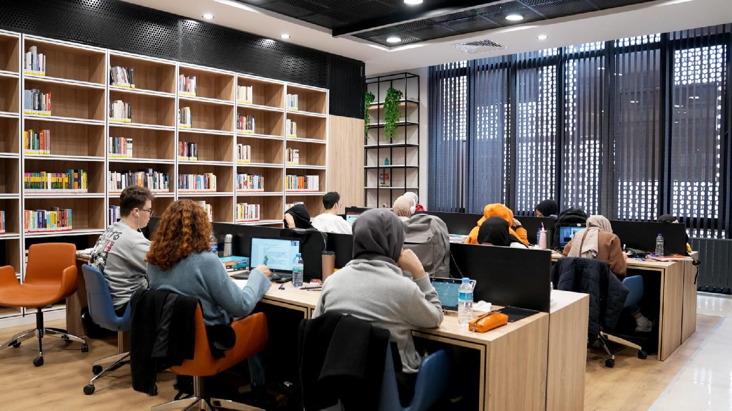 Karatay’da kütüphanelerde online rezervasyon dönemi genişliyor