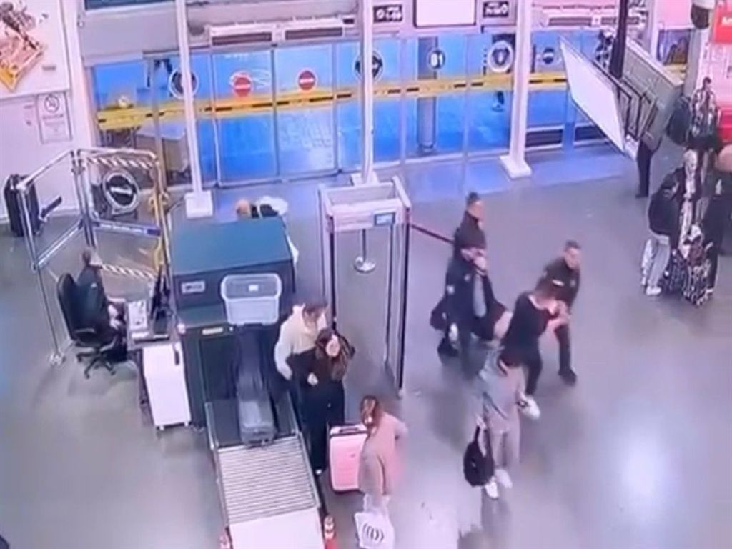 Konya'da Babasını öldüren şüpheli Bursa'da otogarda yakalandı; o anlar kamerada