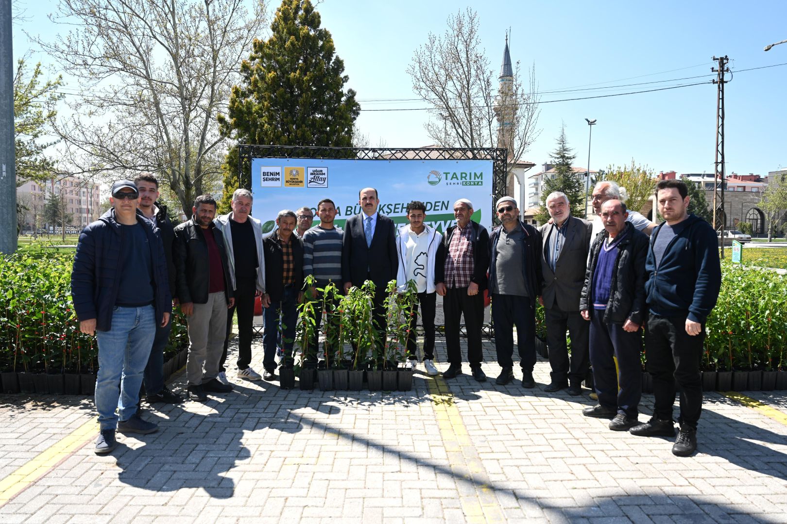 Başkan Altay: “Bu Yıl Çiftçimize 31.420 Meyve Fidanı Desteğinde Bulunduk”