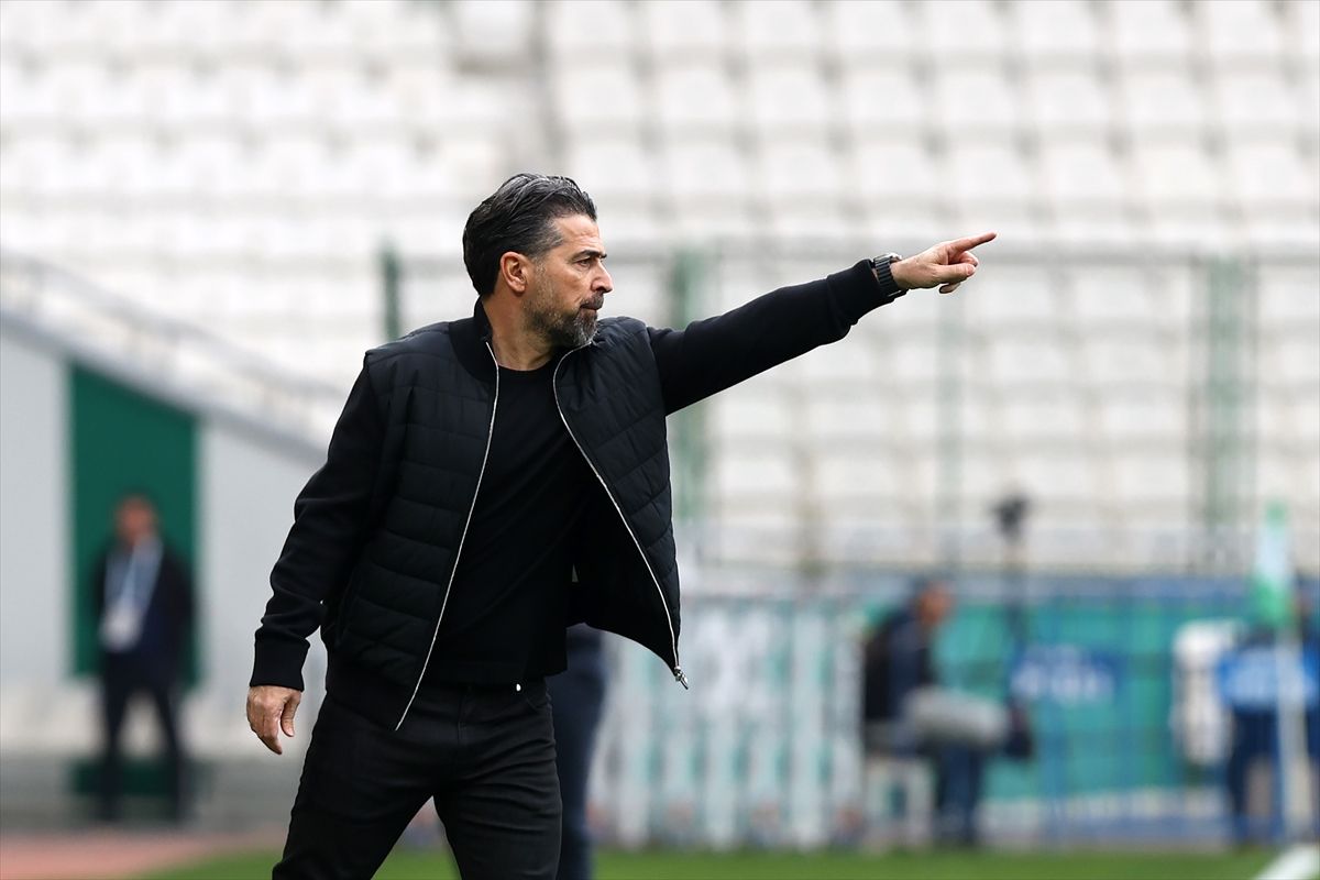 İlhan Palut: Çok değerli 3 puan