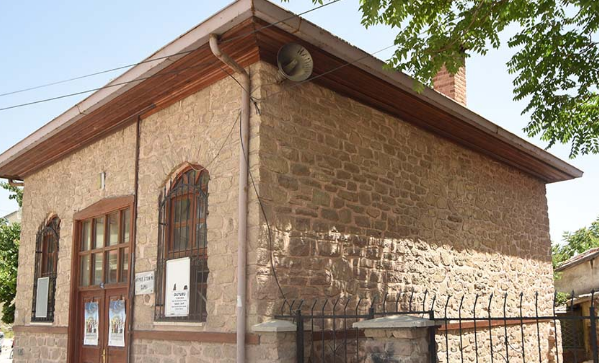 Konya'da kim tarafından yaptırıldığı bilinmeyen camii: Neden İhtiyareddin adını taşıyor!