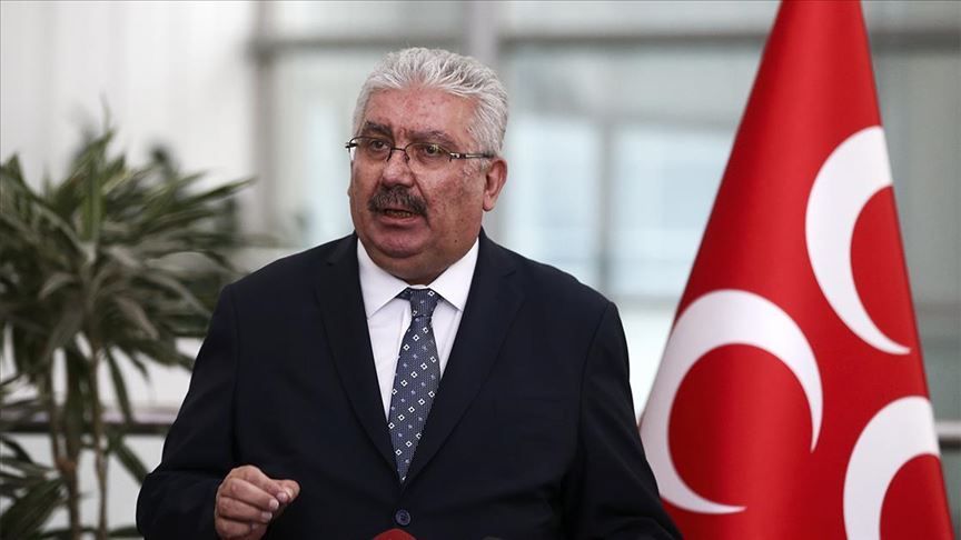 MHP İstanbul İl teşkilatı da dahil olmak üzere 39 ilçenin teşkilatlarını feshetti