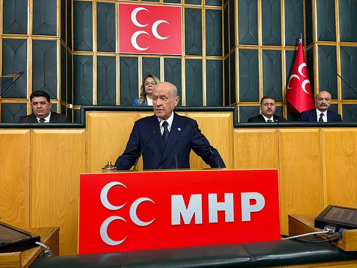 MHP lideri Devlet Bahçeli'den önemli açıklamalar: Geleceğimiz dijital kuşatma altında