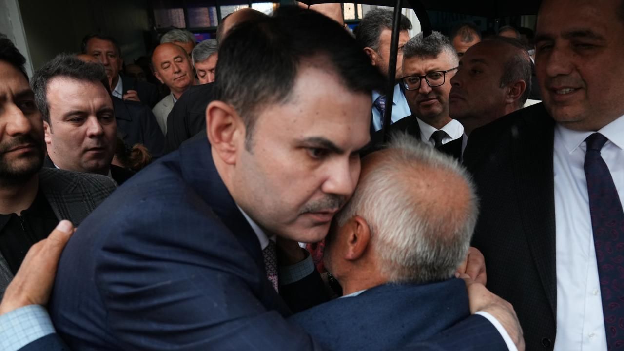 Şehidimizin babasından Bakan Kurum'a anlamlı teşekkür