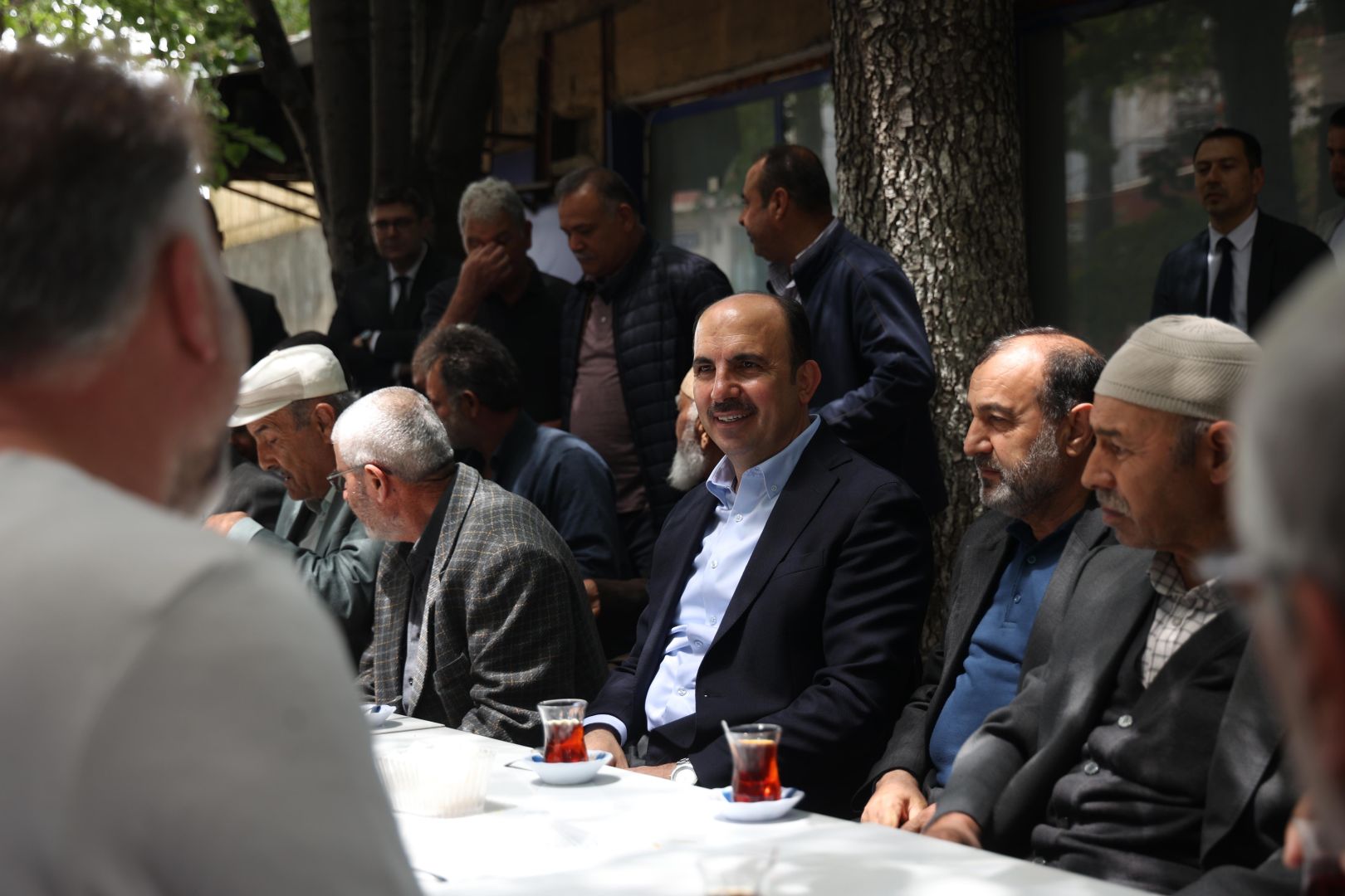 Başkan Altay, Sarayönü'nde vatandaşlarla bir araya geldi