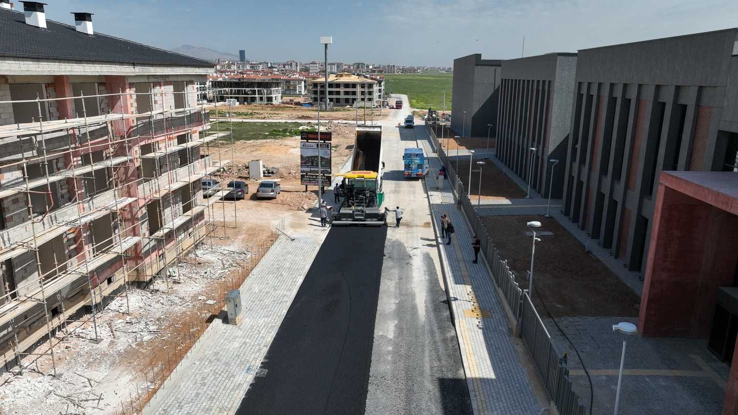 Selçuklu’da Asfalt Sezonu Başladı