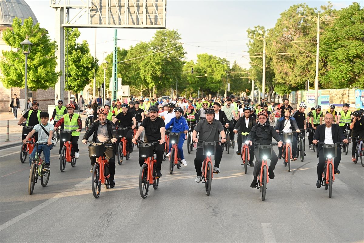 Konya'da "Eş Zamanlı Bisiklet Sürüş Etkinliği" gerçekleştirildi