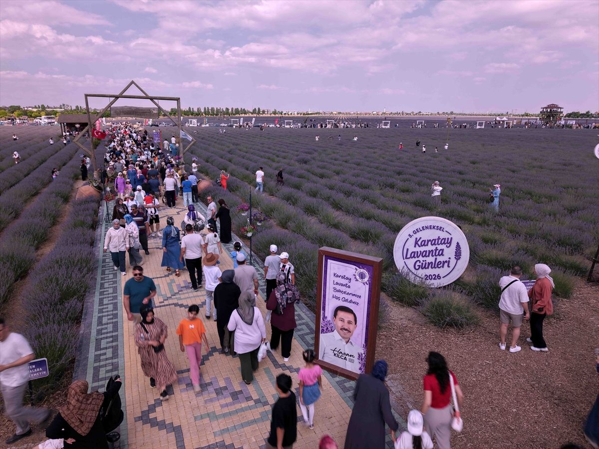 Konya'da Türkiye'nin en büyük lavanta bahçesinde festival coşkusu
