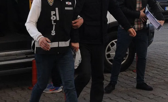 Konya'daki mahalle muhtarı uyuşturucuyla yakalandı! 