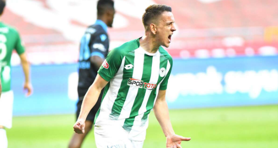 Konyaspor’un eski yıldızı geri mi dönüyor? 