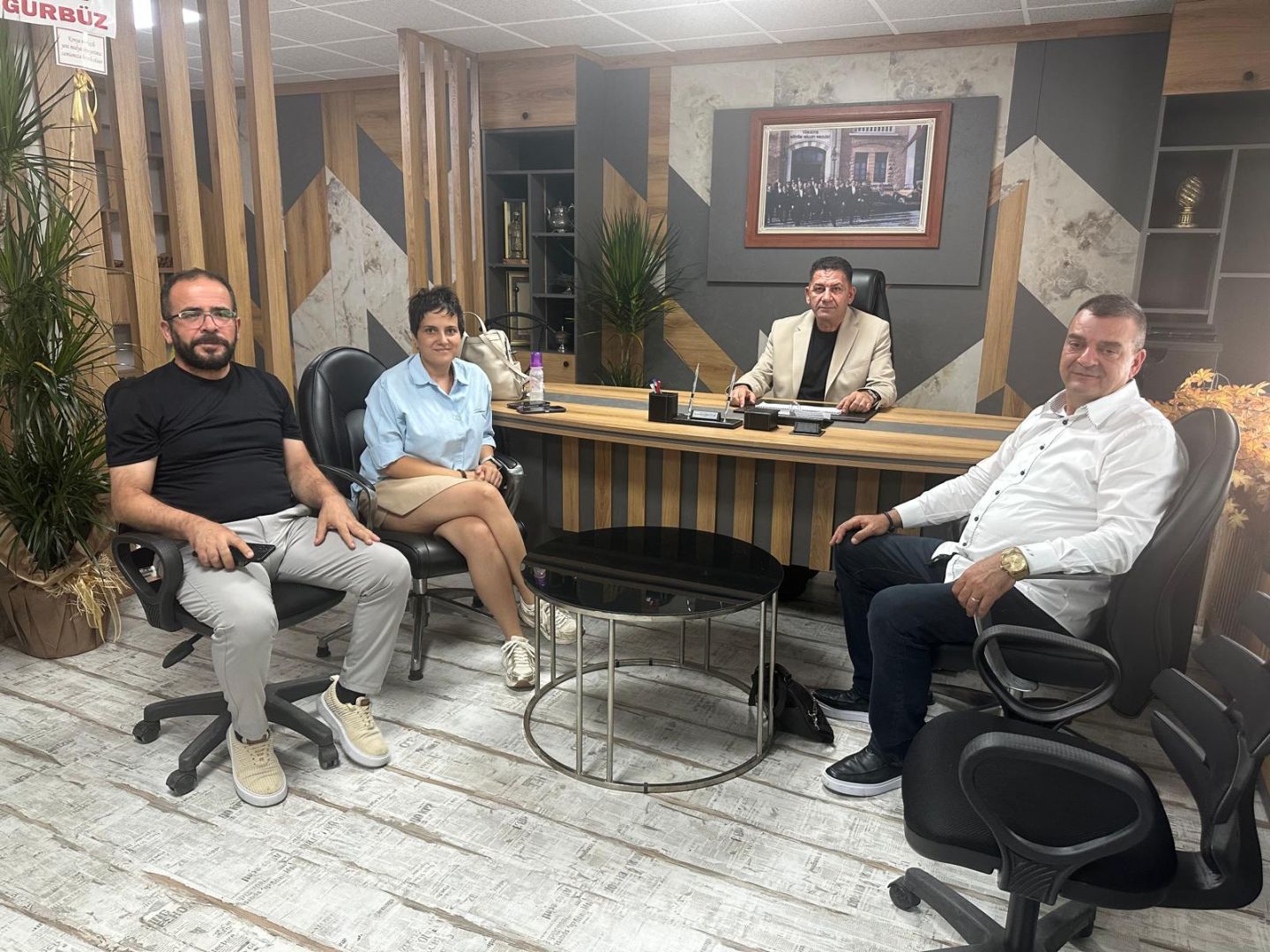 Yeni Medya Cemiyeti'ne İlk Uluslararası Ziyaret