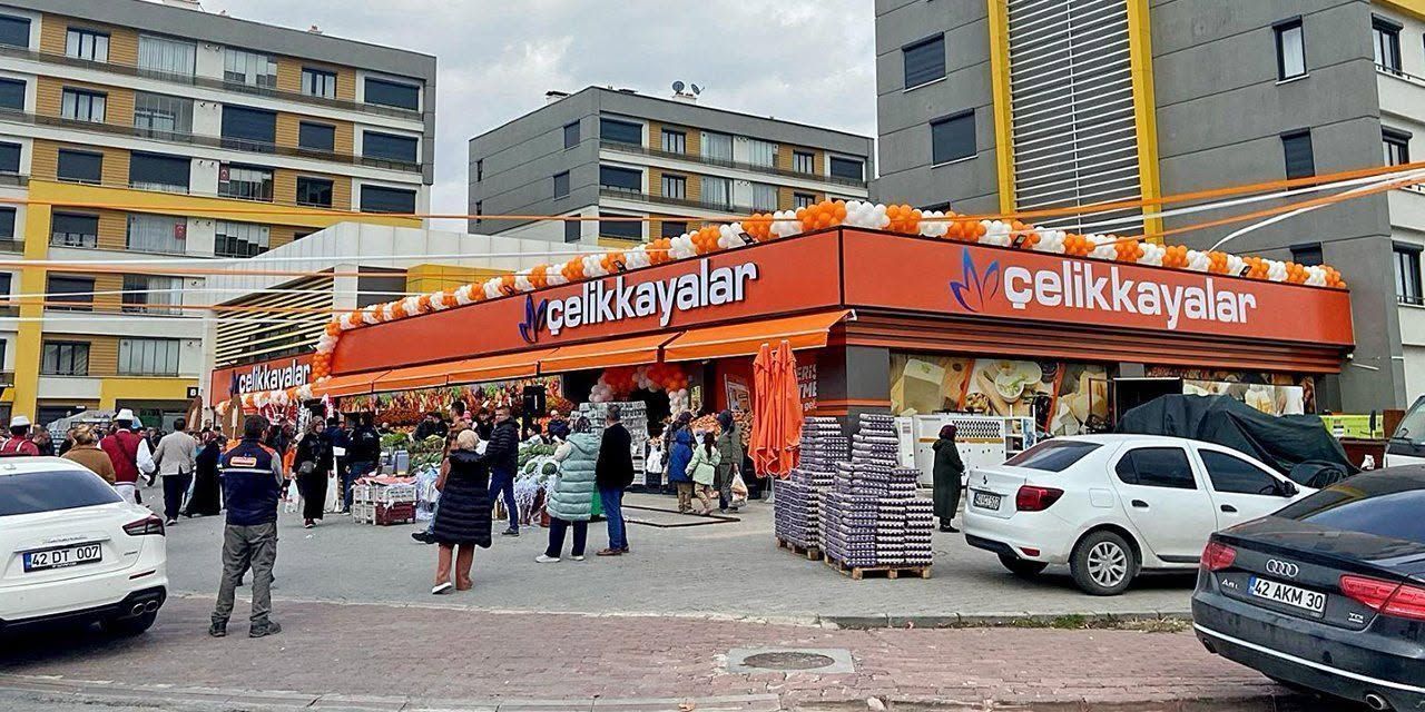 Çelikkayalar AVM’den okula dönüş kampanyası